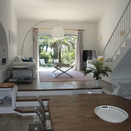 Hortense - Golf Of Saint Tropez Вилла Сент-Максим